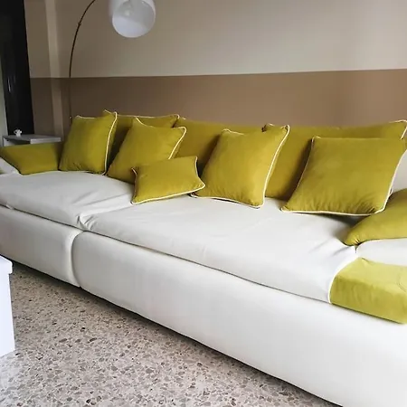 Casa Di Ale Incantevole Con Parcheggio Gratuito Verbania